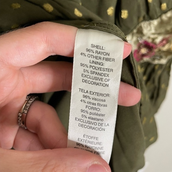 Chicos Green Metallic Polka Dot Floral Boho Blouse 2/L - Picture 4 of 9